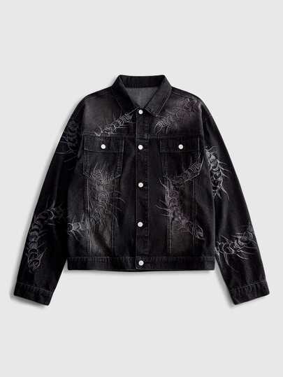 Giacca di jeans nera lavata vintage da uomo, ricamo di centopiedi gotico sul risvolto, giacca di jeans a maniche lunghe stile punk oscuro Y2K, top di jeans da lavoro lavato vestibilità ampia, adatto per abbigliamento strada quotidiano autunno/inverno