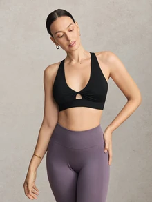 Activina Women's Solid Color Seamless Sports Bra - Black - View 2