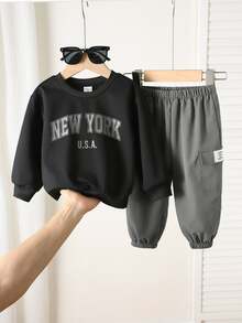 SHEIN 2pcs/Set Baby Boy Minimalist Casual Autumn New English Letter Graphic Long Sleeve Sweatshirt & Elastic Waist Long Pants Outfit, Suitable For Street Style, Daily Wear, Vacation, Easy Comfort, Layers For Kids, Stylish Kids, Casual Wear, Kids Sports College Number Graphic T-Shirts, Back To School, Homecoming - Grey - View 6