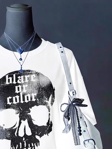 SHEIN 骷髏印花多色效果時尚極簡女款寬鬆中長版圓領落肩T恤，好友禮物 - 黑色 - 查看 3