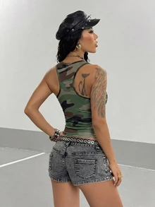 SHEIN Sweetro Women's Camouflage Punk Studded Fitted Tank Top - Army Green - View 2