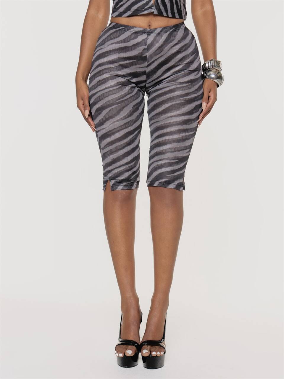 Grey Zerba Print Low Waist Capri Trouser Winter Fall Womens Capri Going Out Outfit Party