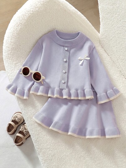 SHEIN Baby Girls Sweet Crew Neck Sweater Set, Exquisite 3D Bowknot Embellished Long Sleeve Top With Solid Color Pleated Mini Skirt, Fashionable & Cute, Versatile For Spring, Autumn, Winter, Showcases Baby's Elegance