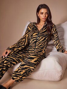 Lazeform American Retro Animal Print Plush Oversized Slimming Long Sleeve Jumpsuit Loungewear - Multicolor - View 7