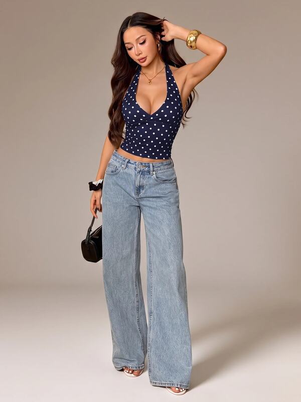 SHEIN PETITE ملابس علوية صيفية بيضاء بطبعة نقاط بولكا بتصميم بسيط وكاجوال بياقة هالتر، مناسبة للبرانش والملابس الشارعية والمواعدة والتنقل اليومي وملابس الكروز للنساء، ملابس إيبيزا