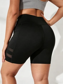SHEIN Sweetro Women's Plus Size Solid Color Pocket Casual Versatile Daily Travel Sports Shorts - Black - View 2