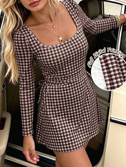 SHEIN PariChic Vestido corto de mujer de manga larga y cuello redondo, con patrón de cuadros marrón, cintura ceñida y corte evasé, elegante y casual para otoño/invierno, uso diario, oficina, trabajo, vacaciones, citas y fiestas