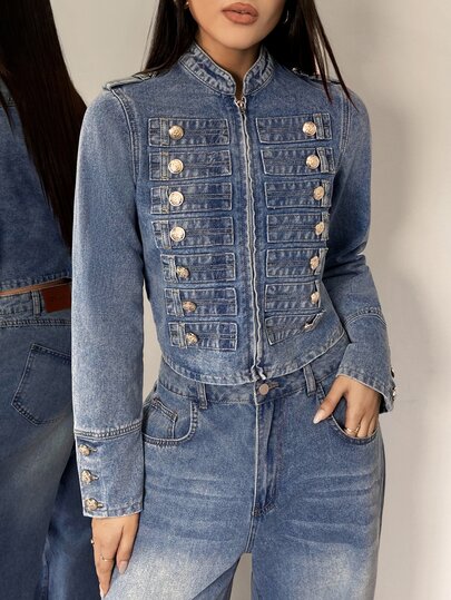 Flexra Women's American Vintage Military Style Washed Blue Denim Jacket, Slim Fit Cropped Stand Collar Zip-Up With Multiple Metal Buttons And Shoulder Patch Design, Flattering High Waist Top For Petite Commuter Hot Girl