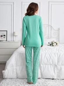 SHEIN طقم نوم وكاجوال نسائي من قطعتين باللون الأخضر النعناعي، قطن، مطبوع بنقشة قلب وحروف، أكمام طويلة وبنطال طويل - أخضر نعناع - مشاهدة 2