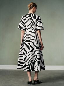 Aveloria Modichic Summer/Autumn Black And White Contrast Zebra Animal Print Round Neck Button-Front Mid-Sleeve Lantern Sleeve Cinched Waist Women's Long Dress, Elegant - Multicolor - View 2