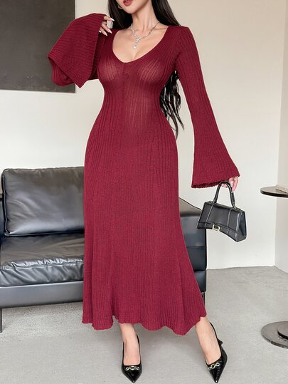 DAZY Women's Autumn/Winter Elegant Solid Color Bell Sleeve Knit Dress