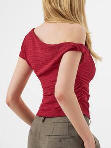 KÆRIA Hus One-Shoulder Twist Top - Textuburgundy Comfort Stretch Knit - Asymmetric, Draped, Night Out, Birthday, Elegant, Sexy, Summer, Fall, School, Date Night - Red - View 2