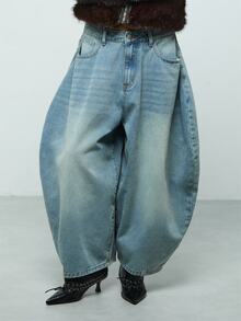 COUREZ Cropped Baggy Balloon Jeans In Washed Blue /Y2K Clothes Fall Winter Outfits For Women Shorts For Women Women Jeans Denim Pants For Women  - Medium Wash - View 7