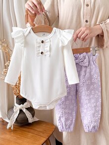SHEIN Vintaside Kids 2件組女嬰連身衣+長褲，甜美優雅白色紫色羅紋花卉提花蝴蝶結設計，荷葉袖長袖圓領，生日派對秋季穿搭 - 紫色 - 查看 4