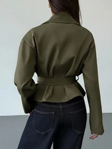 Aloruh 秋冬女款多功能卡其色收腰短款風衣 - 軍綠色 - 查看 2