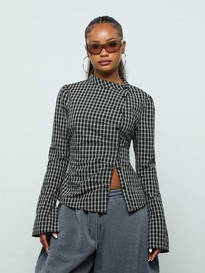 COUREZ Chemise à carreaux raccourcie avec devant asymétrique / Hauts décontractés Y2K pour sortir Tenues d'automne pour femmes Hauts courts Vêtements d'automne Hauts mignons pour femmes À carreaux