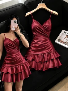 SHEIN Franclia 女款性感優雅緞面荷葉邊下擺細肩帶洋裝 深紅色 夏季夜店派對穿搭 - 酒紅色 - 查看 3