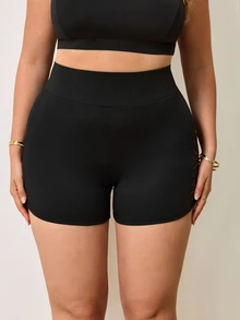 Easithlete Easithlete 2026 Summer New Women's Plus Size Sports Mesh Knit Jacquard 5-Inch Black Shorts - Black - View 3