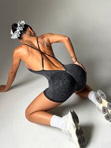 SHEIN Velisys Seamless Knit Same Color Leopard Print Sports Romper Shorts + Romper Pants 2-Piece Set - Dark Grey - View 3
