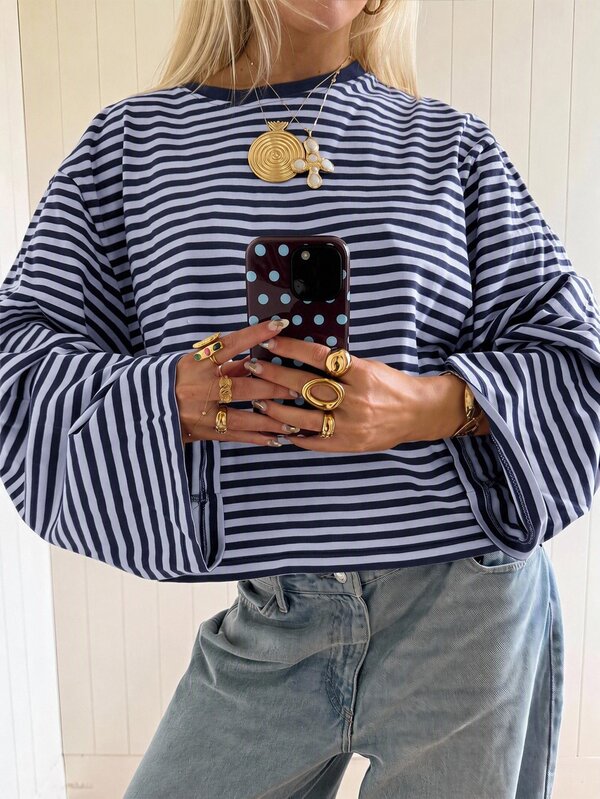 SHEIN EZwear Camicia a maniche lunghe blu navy & blu chiaro a righe, top autunnale, adatto per pendolarismo quotidiano, riunioni, autunno/inverno/primavera/estate, Natale, Capodanno, Ringraziamento, feste, matrimoni, spiaggia, cerimonia di laurea, elegante, uscite, appuntamenti, pendolarismo, San Valentino, elegante, vacanze, Y2K, cerimonia di laurea e altre occasioni