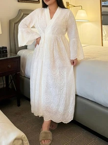 Dazy Plus Elegant Tie V-Neck Flared Sleeve Long White Loungewear Robe - White - View 3