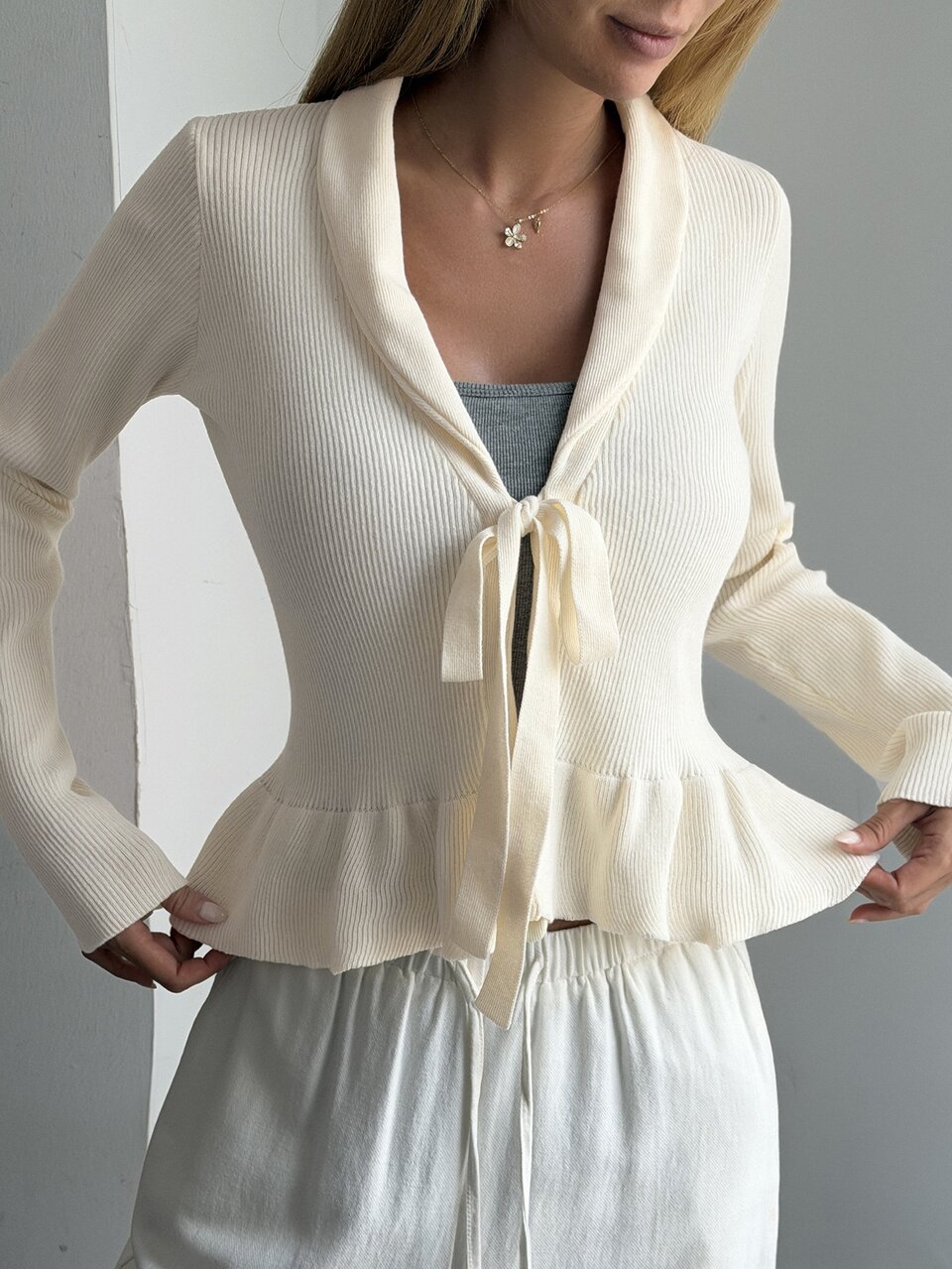 Women's Solid Color Tie-Front Ruffle Hem Cardigan Fall