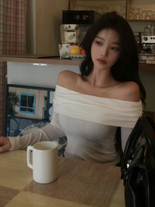 DAZY Solid Color Slim Fit Open Shoulder Long Sleeve Casual Romantic Elegant Vacation Spring/Autumn Top Women's T-Shirt Date Off-White - White - View 7