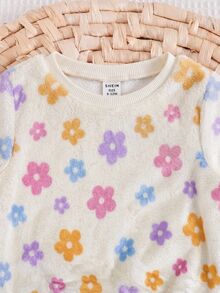 SHEIN 新生女嬰可愛休閒毛絨花卉圖案居家服套裝 - 米色 - 查看 3