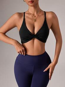 Velisys Velisys Women's Seamless Sports 2-Piece Yoga Double Layer Bra Set/Front Twist Design/Fashionable & Sexy - Multicolor - View 3