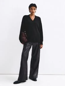 ATUI Studio Women's Solid Color Casual Versatile Daily Long Sleeve Sweater - Black - View 2
