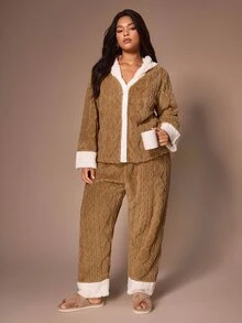 Lazeform Coral Fleece Soft Warm Contrast Color Hooded Plus Size Pajama Set 2pcs - Multicolor - View 5