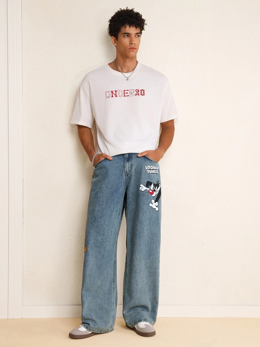LOONEY TUNES X SHEIN Men's Cartoon Pattern Printed Button Loose Fit Jeans - Medium Wash - View 1
