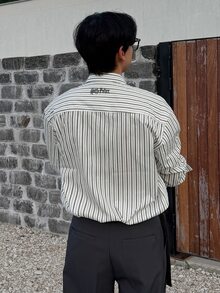 DAZY 春秋長袖學院風字母印花綠色與白色條紋襯衫，附綠色條紋領帶，通勤男士襯衫 - 綠色 - 查看 2