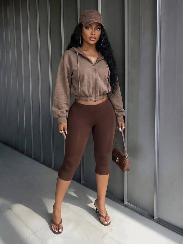 Slaydiva Autumn/Winter New Light Yellow Gentle Slouchy Street Style Outfit, Loose Short Zip-Up Hoodie Jacket And High-Waist Slim Fit Capri Pants Casual Sporty Look-Z