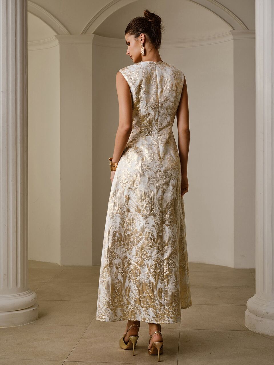 ZEYLAH Elegant Party Deep V-Neck Jacquard Sleeveless Dress
