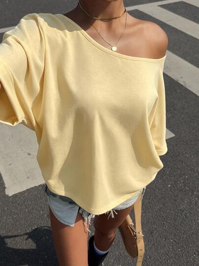 Muchica Maglietta estiva in maglia gialla crema con spalla singola, vestibilità ampia, maniche corte da donna, top estivo, adatto per pendolarismo quotidiano, riunioni, autunno/inverno/estate, Natale, Capodanno, Ringraziamento, feste, matrimoni, spiaggia, cerimonia di laurea, elegante, uscite, appuntamenti, pendolarismo, San Valentino, elegante, vacanze, Y2K, cerimonia di laurea e altre occasioni