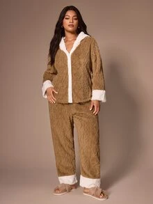Lazeform Coral Fleece Soft Warm Contrast Color Hooded Plus Size Pajama Set 2pcs - Multicolor - View 4