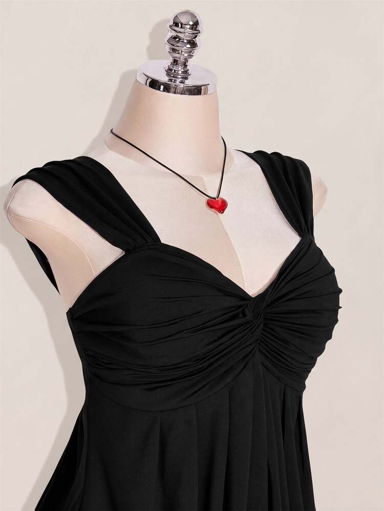 SHEIN ICON Plus Size Women Black Knot Front Sleeveless Tank Top, Babydoll Style Knit Top, Y2K Style Clothing, Graduation Season And Back To School Season Apparel, Summer Clothing, Cute Women Top, Babydoll Top - Black - View 8