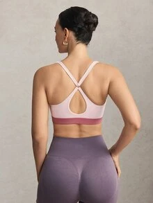 Activina Women's Colorblock Seamless Sports Bra - Pink - View 3