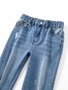 SHEIN ChillGRL TWEEN GIRLS 青少年女孩牛仔褲，復古水洗色，街頭時尚，破洞撕裂下擺，喇叭褲腿款，百搭時尚新品 - 淺色水洗藍 - 查看 4