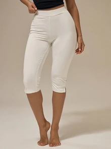 MUSERA ESSENTIALS Celana Capri Pendek dengan Karet Pinggang Tebal, Cocok untuk Musim Panas, Gaya Feminin, Pakaian Santai Sehari-hari, dan untuk Keluar Rumah. - Putih - View 2
