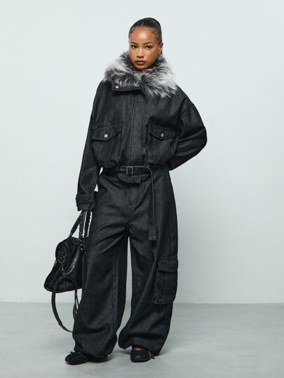 COUREZ Abnehmbarer Kunstfellkragen, lockere Denim Jacke in Rinse-Blau-Waschung