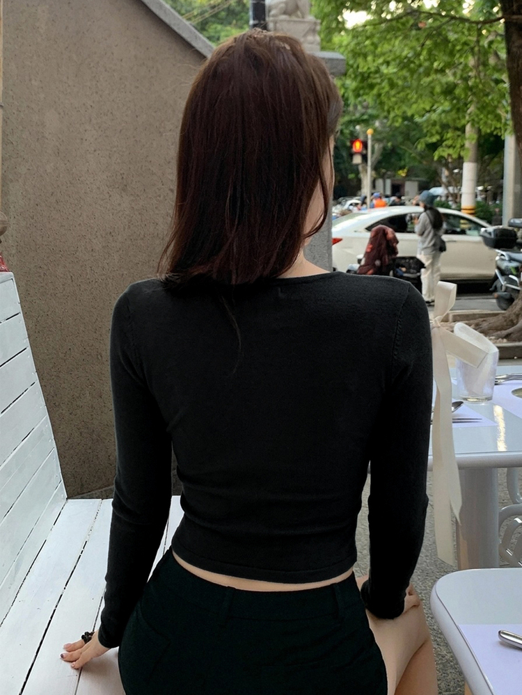 DAZY Solid Color Slim Fit V-Neck Long Sleeve Ruched Elegant Sexy Vacation Spring Autumn Base Layer Top Women T-Shirt - Black - View 2