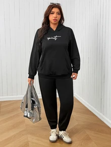 SHEIN EZwear Plus Size Letter Print Hoodie & Sweatpants Set - Black - View 4