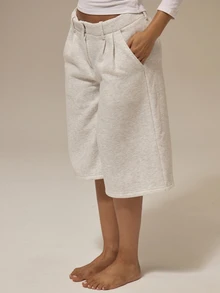 MUSERA ESSENTIALS Celana Pendek Sweat Lipit Panjang Model Lebar untuk Musim Panas, Gaya Feminin, Pakaian Santai Sehari-hari, dan untuk Keluar Rumah - Light Grey - View 3