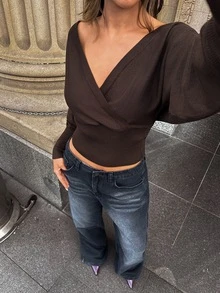 Aloruh Dark Brown Autumn Winter Minimalist Sexy Inner Outer Wear Young Spicy Girl Deep V-Neck Batwing Sleeve Cropped Sweater Loose Top Brunch Going Out - Brown - View 8