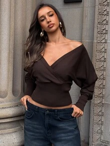 Aloruh Dark Brown Autumn Winter Minimalist Sexy Inner Outer Wear Young Spicy Girl Deep V-Neck Batwing Sleeve Cropped Sweater Loose Top Brunch Going Out - Brown - View 1