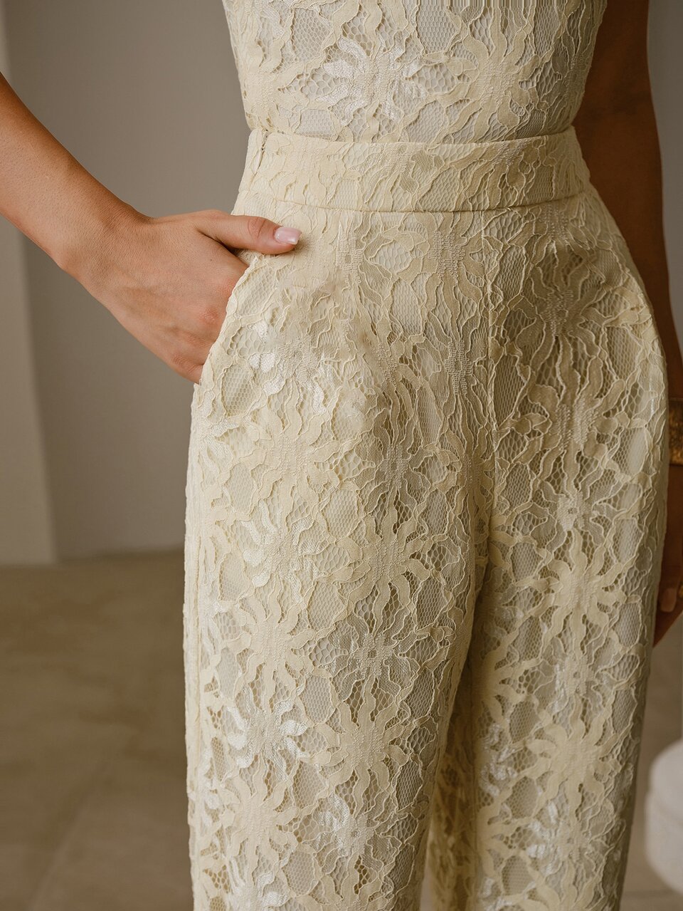 ZEYLAH SOLID COLOR LACE STRAIGHT LEG PANTS