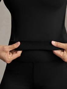Activina 女款長袖上衣與短褲運動套裝 - 黑色 - 查看 7