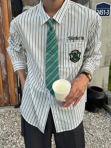 DAZY 春秋長袖學院風字母印花綠色與白色條紋襯衫，附綠色條紋領帶，通勤男士襯衫 - 綠色 - 查看 1